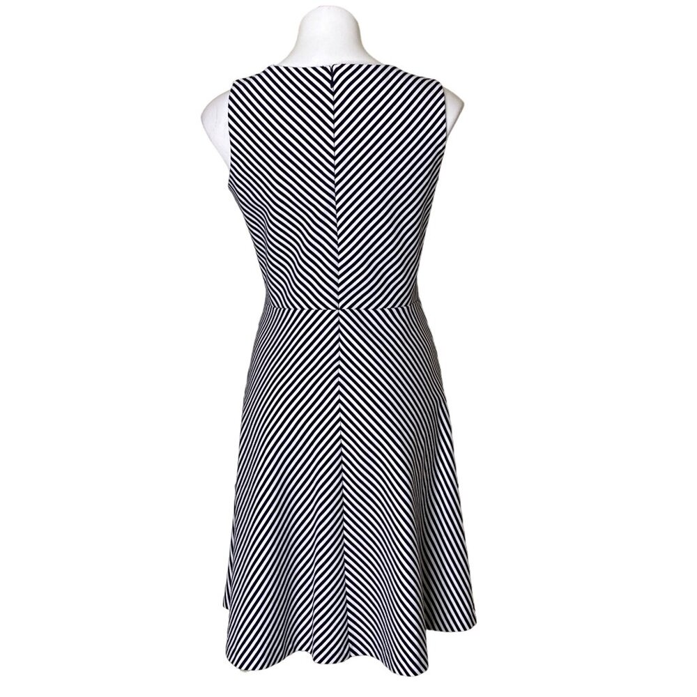 Talbots Women's Edie Knit Stripe A-Line Dress, Black & White V-Neck Size M - Picture 6 of 10